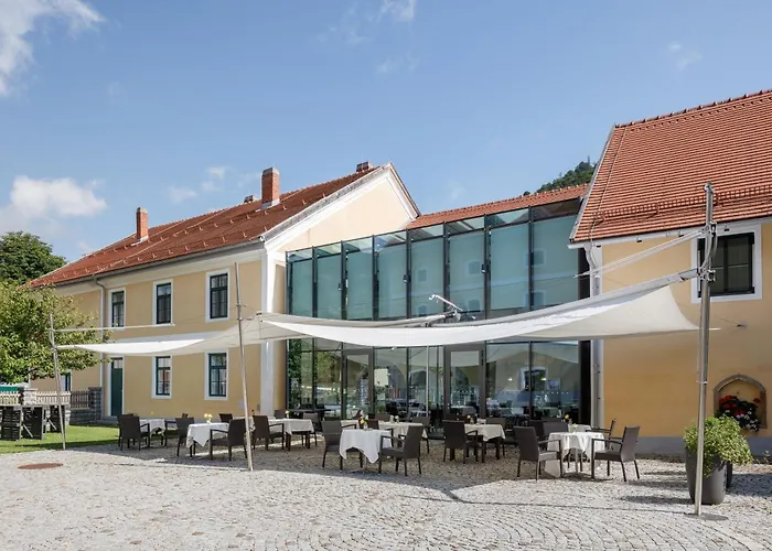 Wesenufer Hotel & Seminarkultur An Der Donau